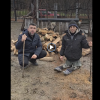 Un ajutor esential pentru Ioan, are lemne de foc